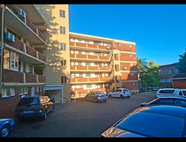 2 BEDROOM PROPERTY TO RENT IN GLENWOOD